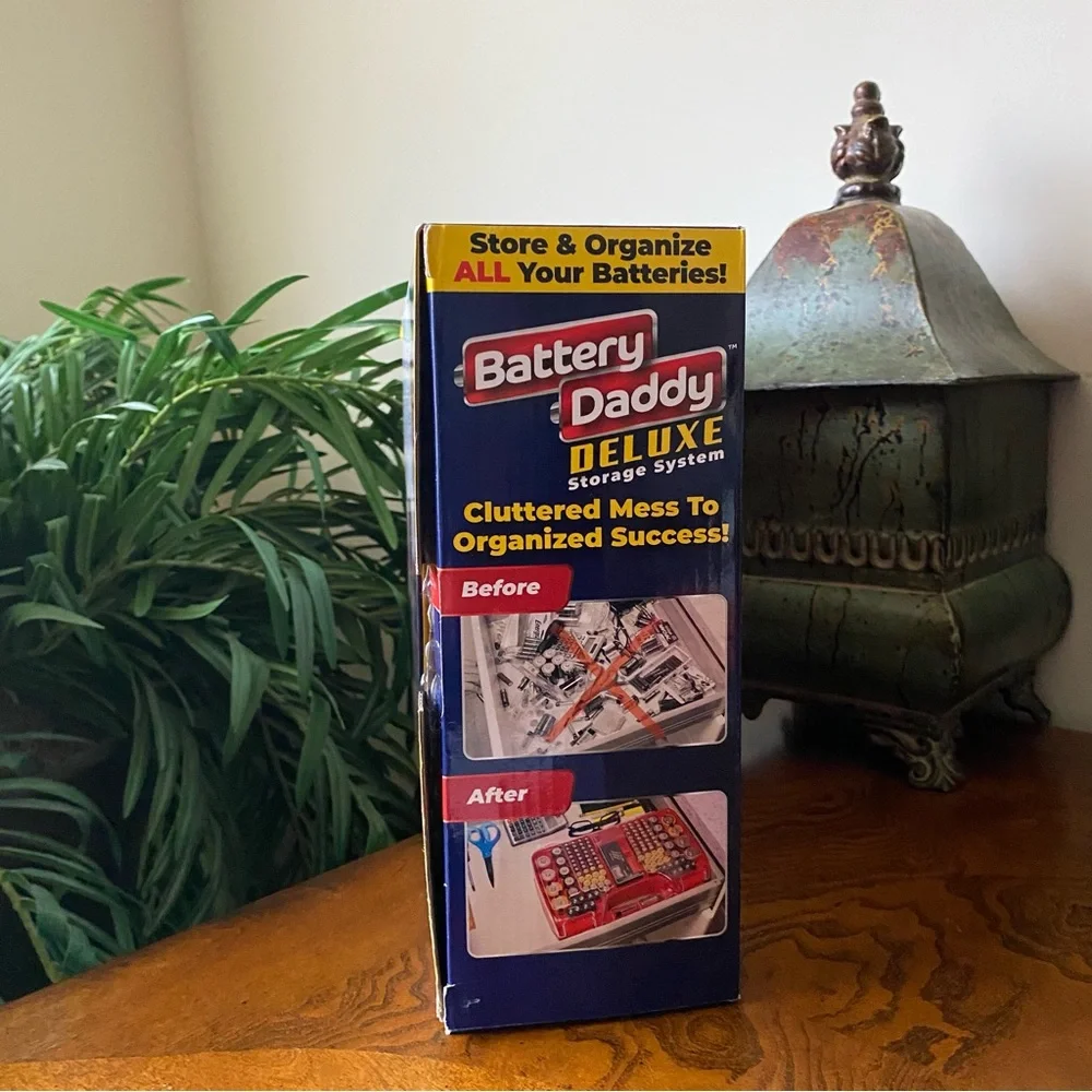 Battery Daddy Battery Organizer and Storage Case